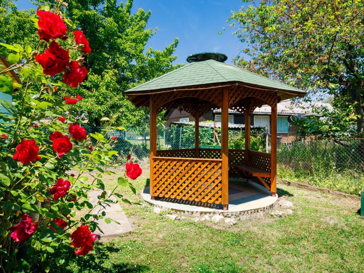Holiday Home Amaryllis By Interhome Balatonakarattya Bagian luar foto